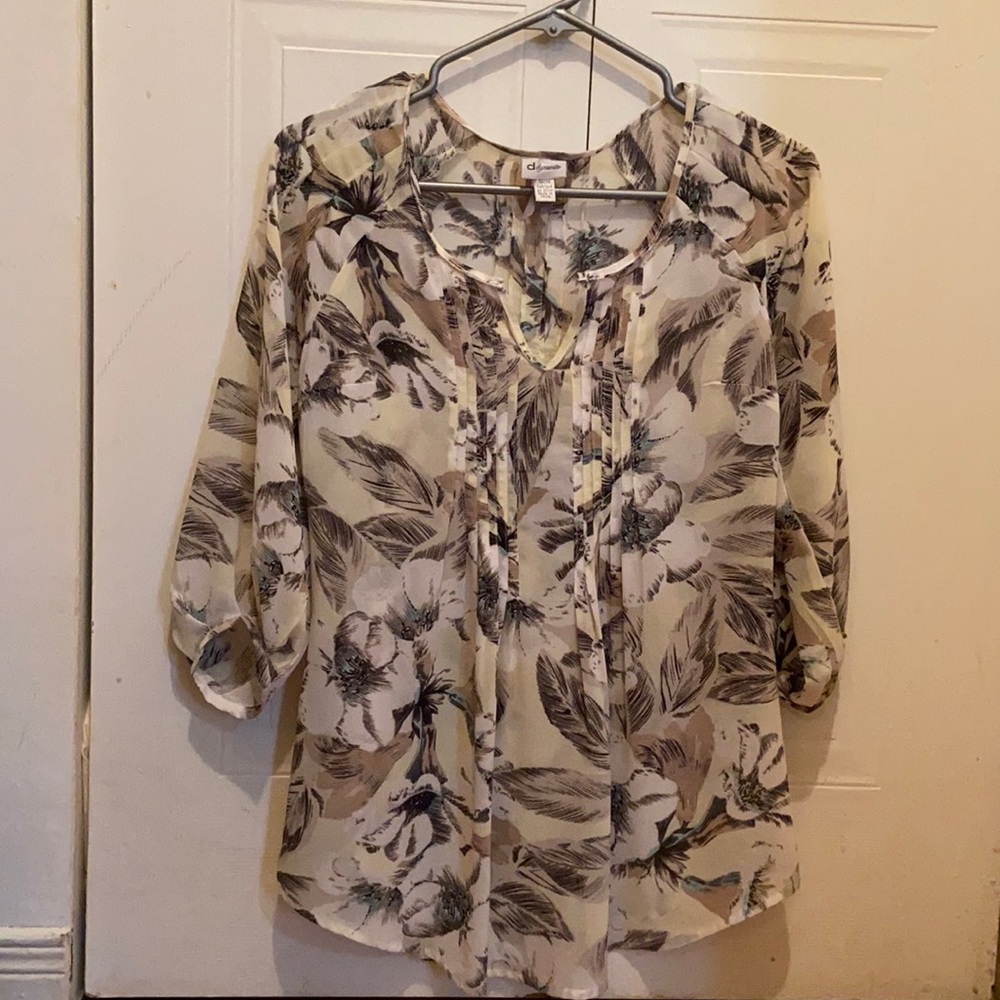 Dynamite blouse